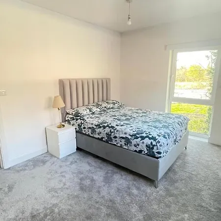 Alloggio in famiglia In Lovely Shared House Away From Shared Bathroom Tyrrelstown